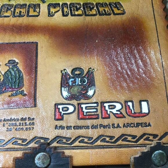 Vintage hand, tooled leather, Machu Picchu Tapestry - Picture 4 of 5